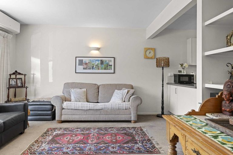 Photo of property in 25a Gleneagles Terrace, Ilam, Christchurch, 8053