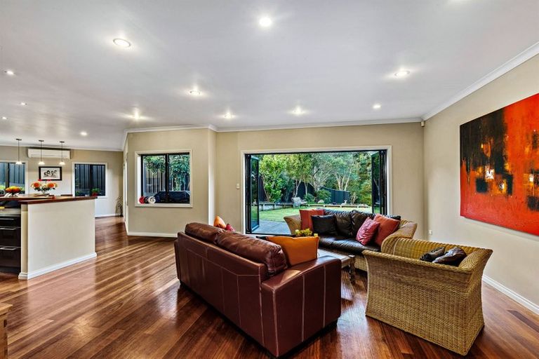 Photo of property in 157e Colwill Road, Massey, Auckland, 0614