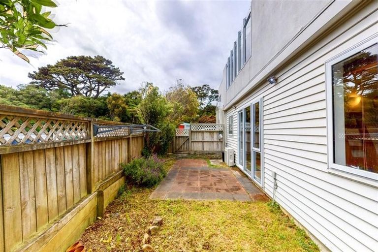 Photo of property in 102a Karepa Street, Brooklyn, Wellington, 6021