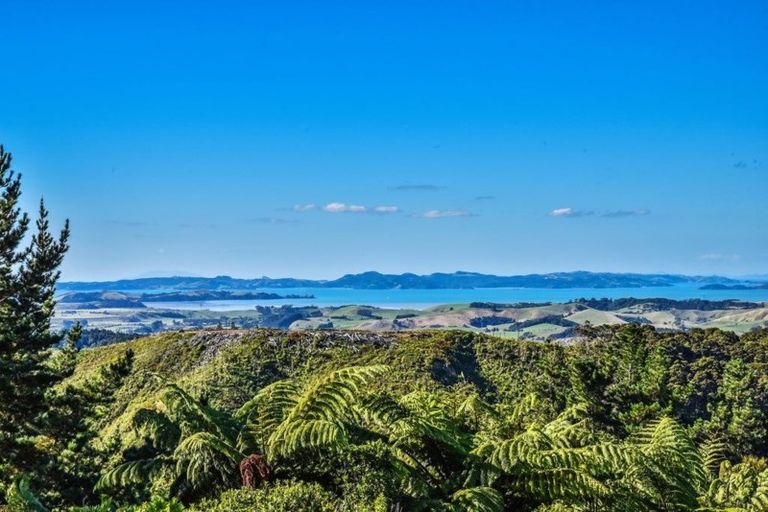 Photo of property in 422 Otau Mountain Road, Clevedon, 2585