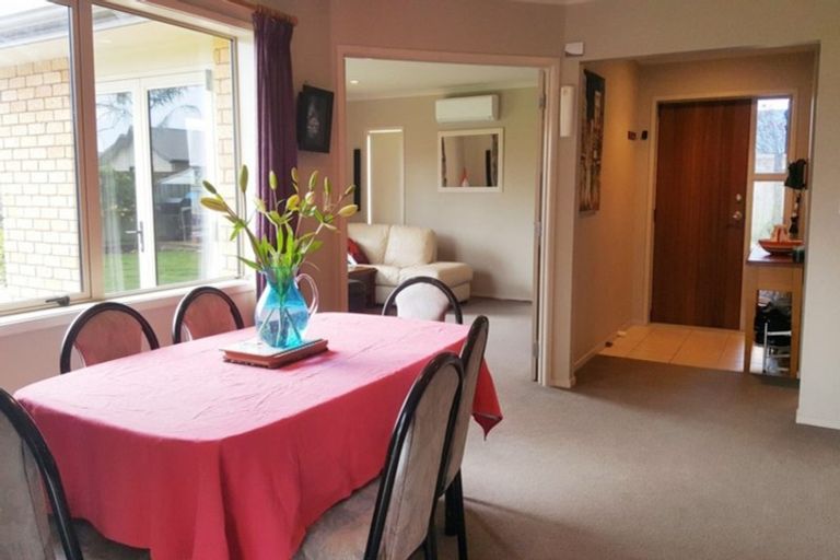 Photo of property in 4a Madison Street, Cambridge, 3434