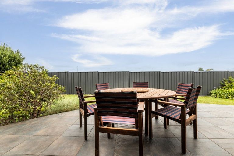 Photo of property in 12 Arcadia Lane, Havelock North, 4130