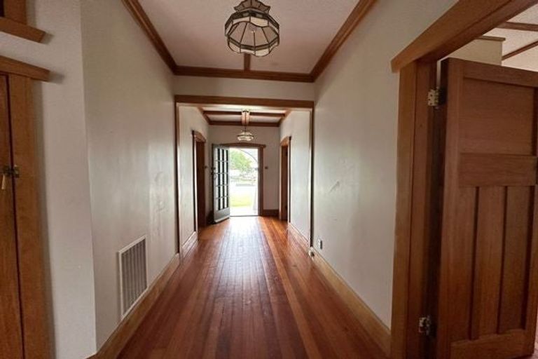 Photo of property in 31 Hardy Street, Waterloo, Lower Hutt, 5011