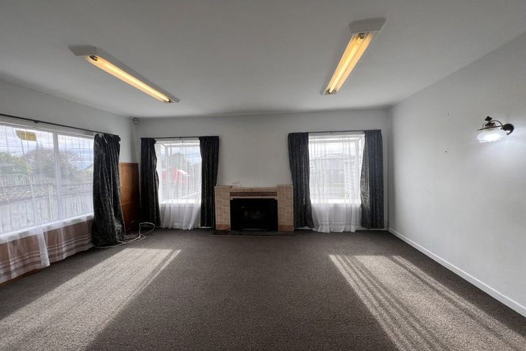 Photo of property in 8a Helvetia Road, Pukekohe, 2120