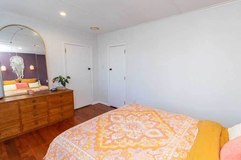 Photo of property in 62 Dimock Street, Titahi Bay, Porirua, 5022