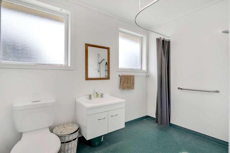 Photo of property in 7 Churchill Crescent, Tawhero, Whanganui, 4501