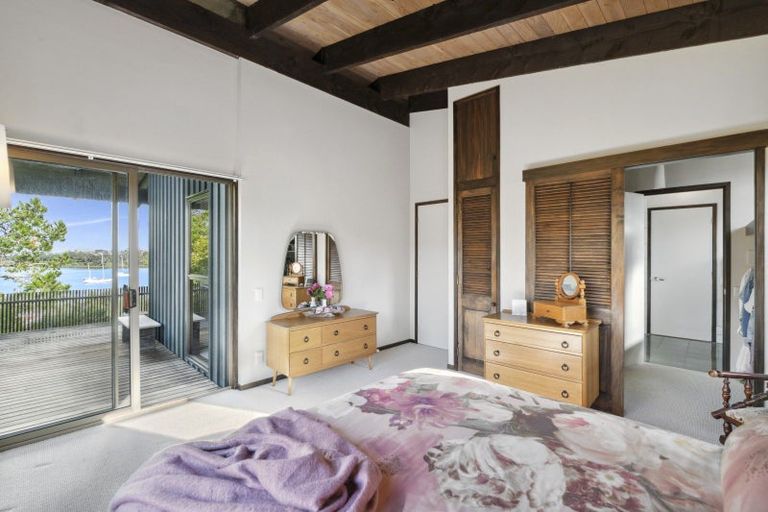 Photo of property in 132 Aeroview Drive, Beach Haven, Auckland, 0626