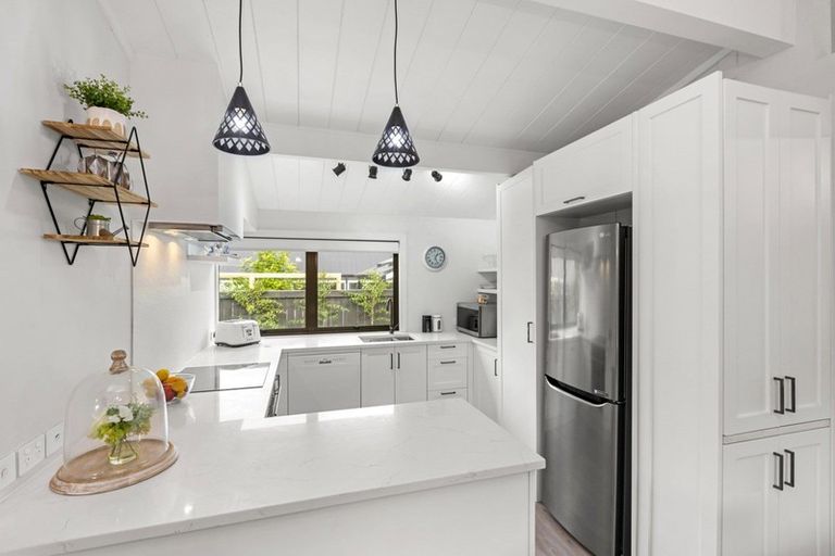 Photo of property in 109 Hall Street, Cambridge, 3434