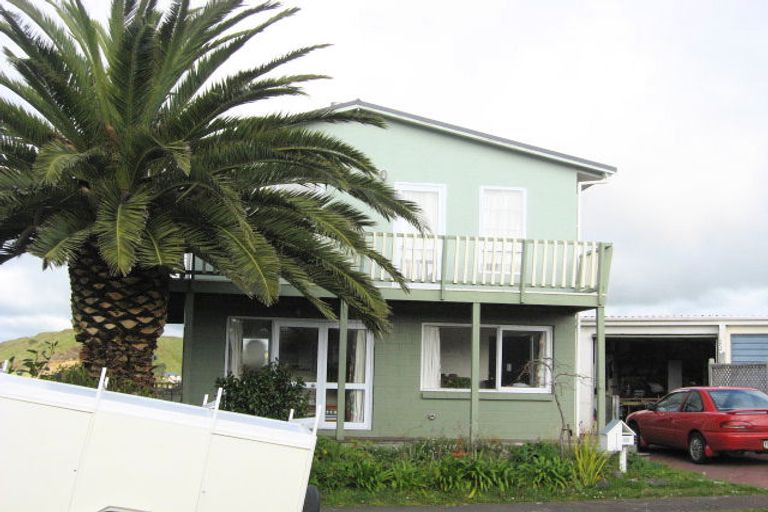 Photo of property in 11 Harriet Place, Spotswood, New Plymouth, 4310