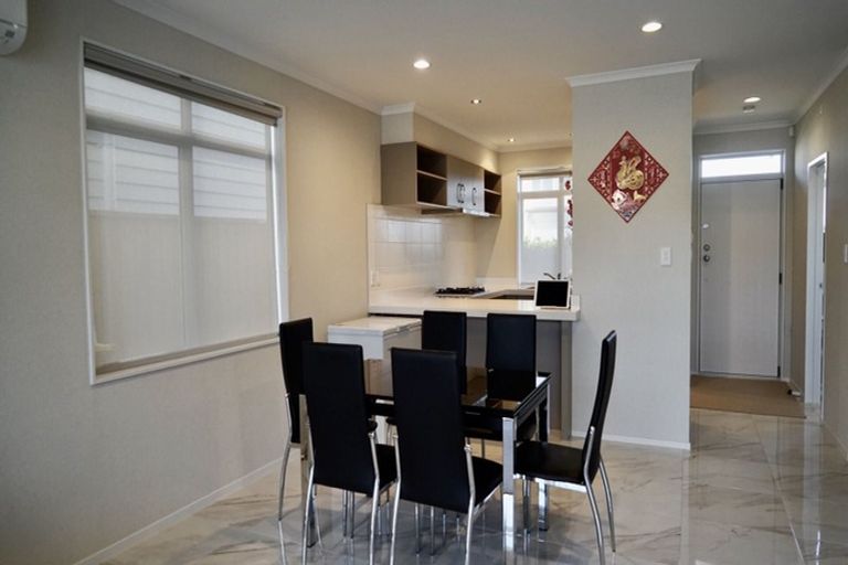Photo of property in 100 Flat Bush School Road, Flat Bush, Auckland, 2019