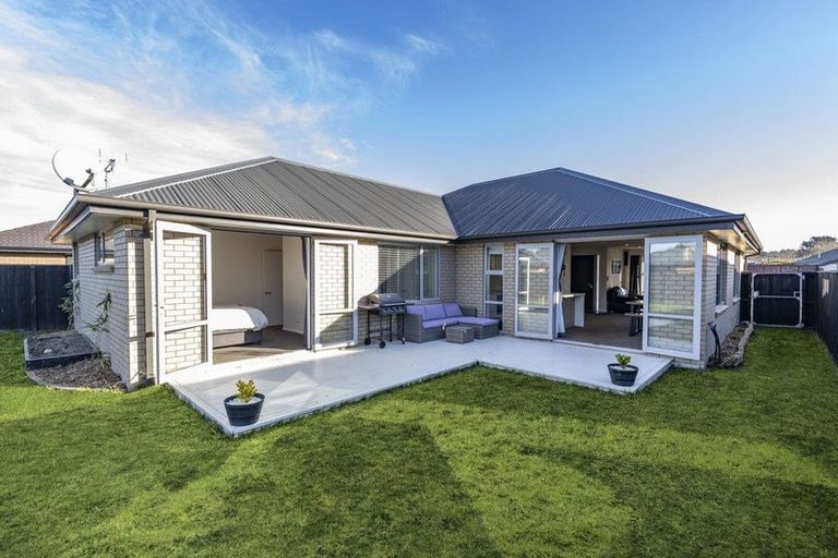 Photo of property in 36 Aroha Street, Pegasus, 7612