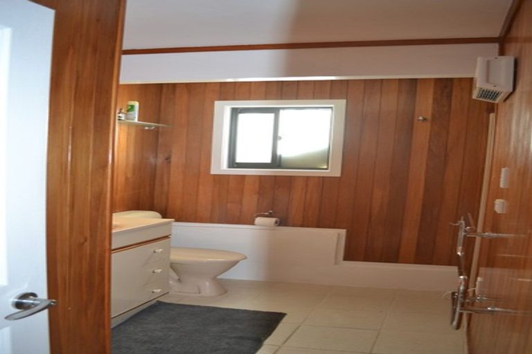 Photo of property in 16 Anaheim Place, Churton Park, Wellington, 6037