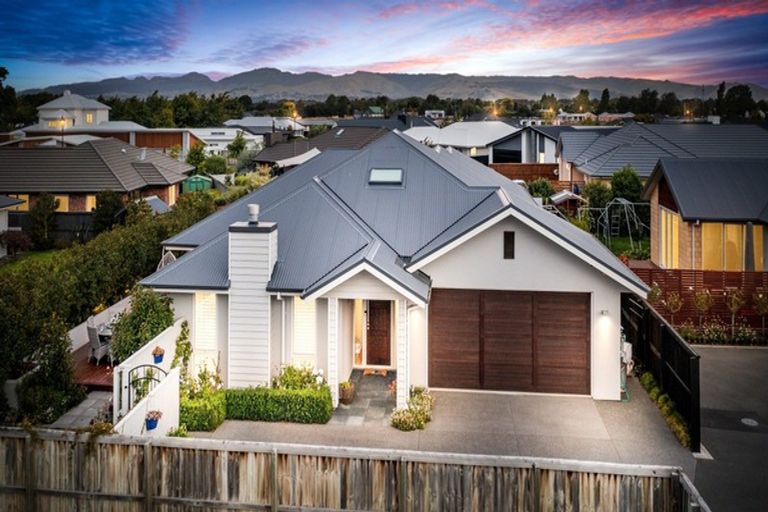 Photo of property in 5 Oakley Drive, Prebbleton, 7604