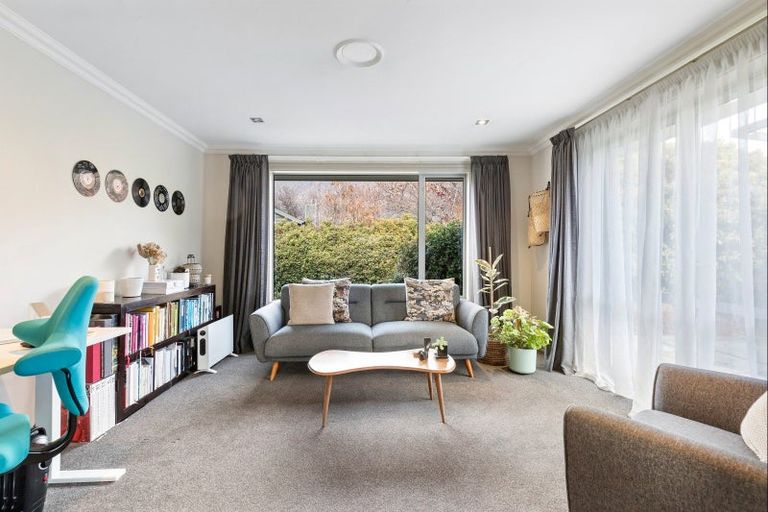 Photo of property in 55 Erskine Street, Lake Hayes, Queenstown, 9304