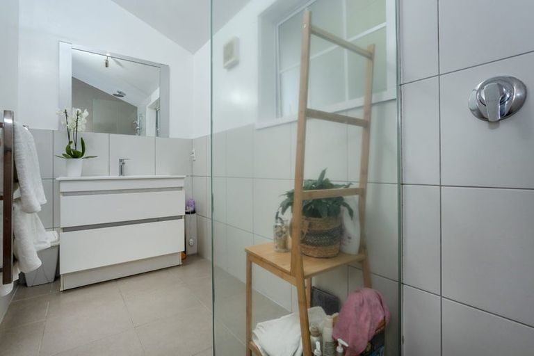 Photo of property in 50 Eban Avenue, Hillcrest, Auckland, 0627