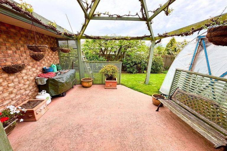 Photo of property in 14 Riegler Place, Belfast, Christchurch, 8051