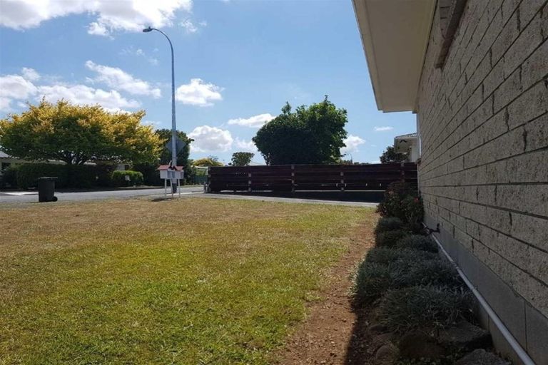 Photo of property in 3/17 Mason Avenue, Pukekohe, 2120