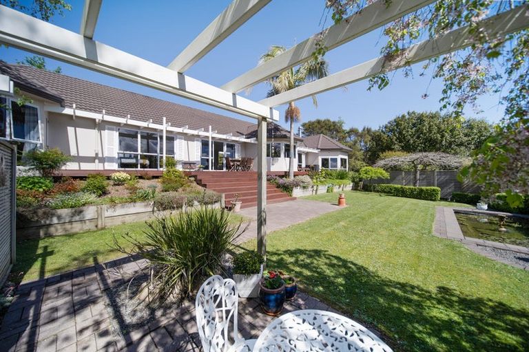 Photo of property in 39 Ohiwa Road, Papakura, 2582