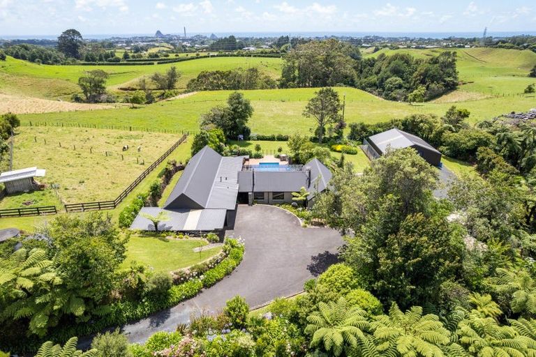 Photo of property in 531 Frankley Road, Hurworth, New Plymouth, 4371