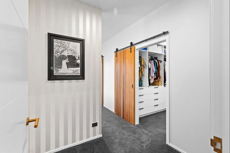 Photo of property in 7 Edenmore Terrace, Fitzherbert, Palmerston North, 4410