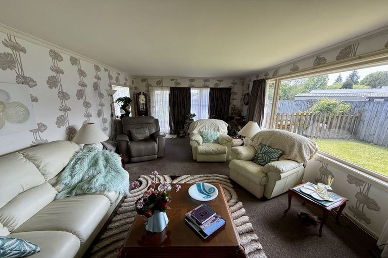 Photo of property in 10 Dunkeld Place, Tokoroa, 3420