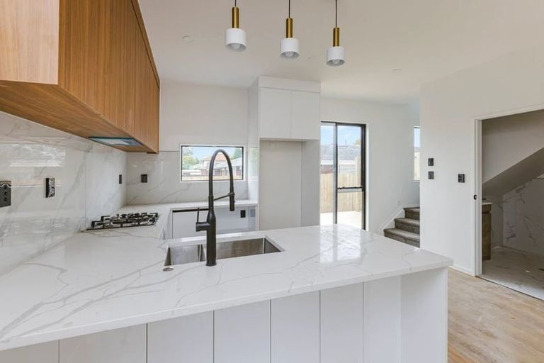 Photo of property in 1/86 East Tamaki Road, Papatoetoe, Auckland, 2025