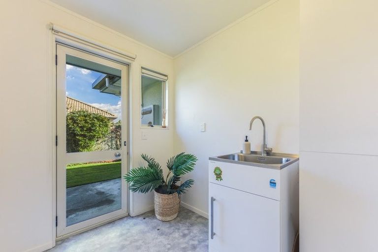Photo of property in 11 Aston Place, Richmond, 7020