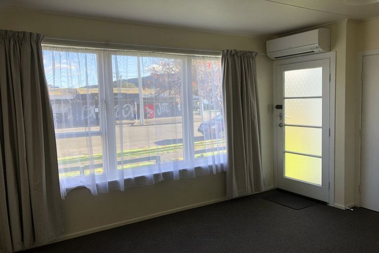 Photo of property in Shakespeare Flats, 8/48 Merton Street, Trentham, Upper Hutt, 5018