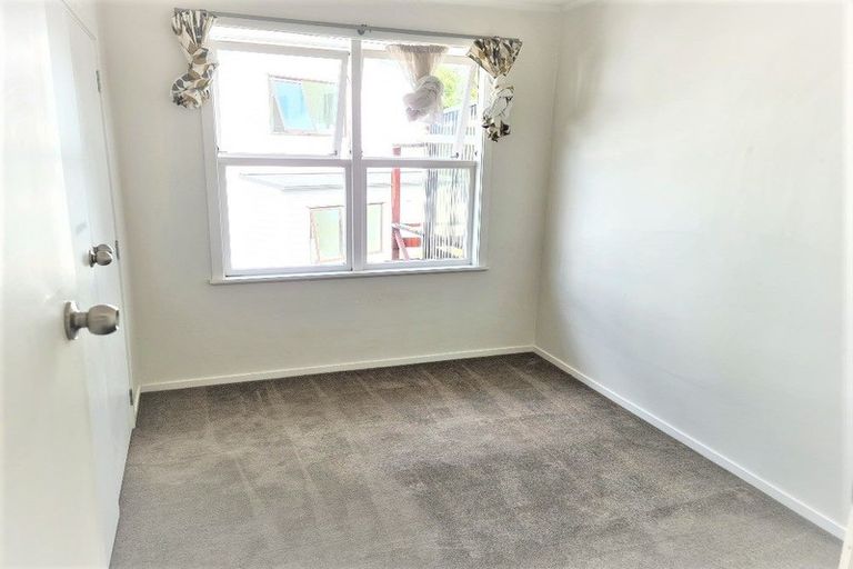 Photo of property in 10 Balbriggan Rise, Dannemora, Auckland, 2016