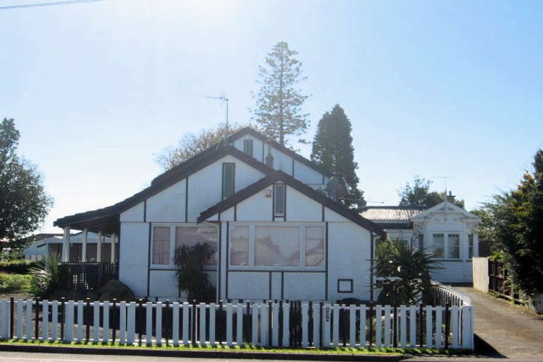 Photo of property in 123a Russell Road, Manurewa, Auckland, 2102