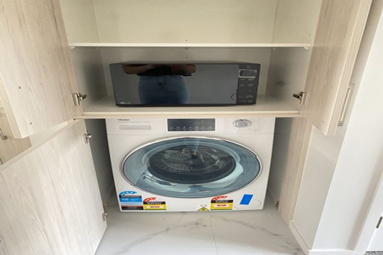 Photo of property in 5/41 Kervil Avenue, Te Atatu Peninsula, Auckland, 0610