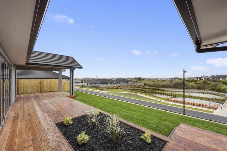 Photo of property in 3 Bosun Place, Te Atatu Peninsula, Auckland, 0610