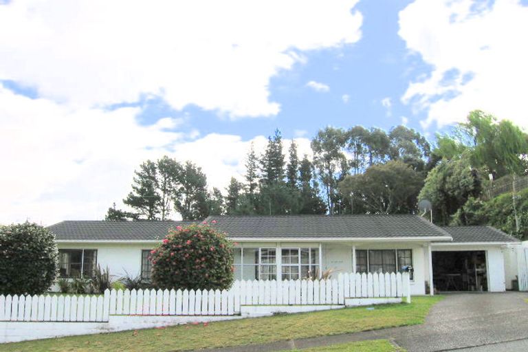 Photo of property in 5 Graham Place, Bellevue, Tauranga, 3110
