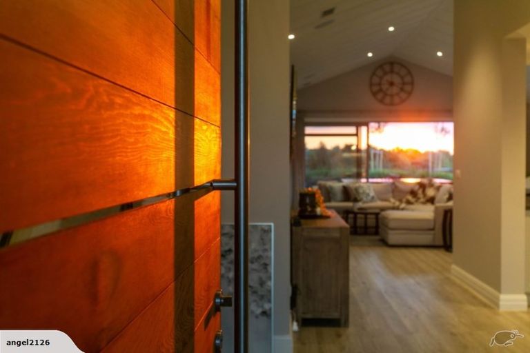 Photo of property in 7 Mike Smith Drive, Cambridge, 3434