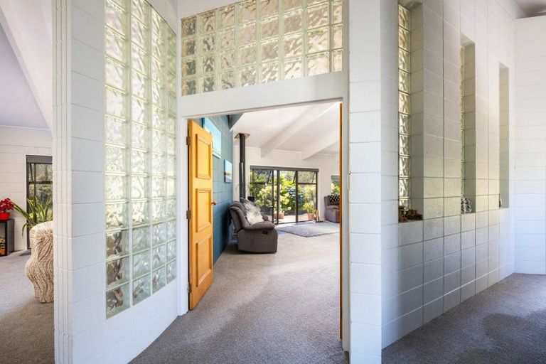 Photo of property in 1298 Egmont Road, Egmont Village, Inglewood, 4386