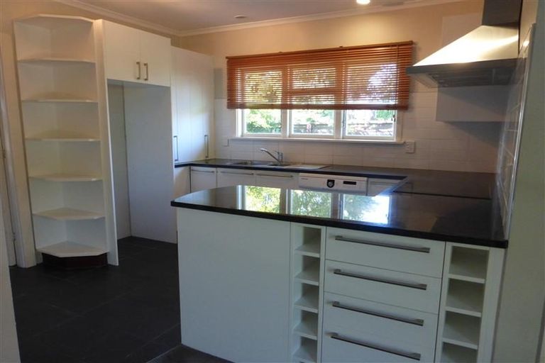 Photo of property in 1/157 Wairakei Road, Bryndwr, Christchurch, 8053