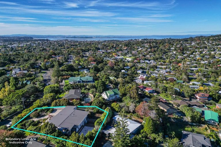 Photo of property in 71 Pleasant Road, Glen Eden, Auckland, 0602