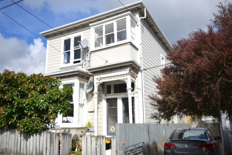 Photo of property in 102 Wilson Street, Newtown, Wellington, 6021