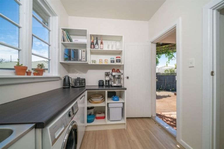 Photo of property in 55 Diamond Avenue, Spreydon, Christchurch, 8024
