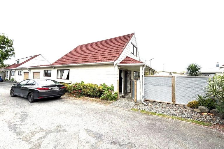 Photo of property in 11/61 Birdwood Avenue, Papatoetoe, Auckland, 2025