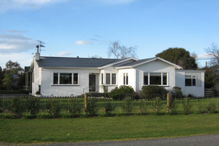 Photo of property in 23 Jellicoe Street, Greytown, 5712