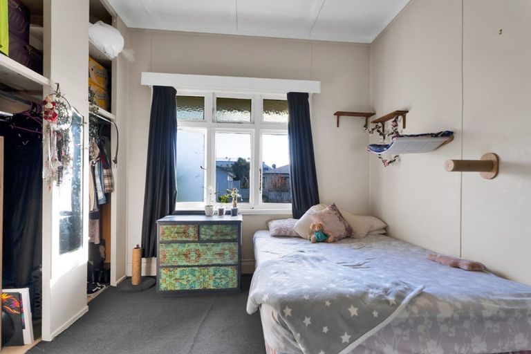 Photo of property in 33 Gaine Street, New Plymouth, 4310