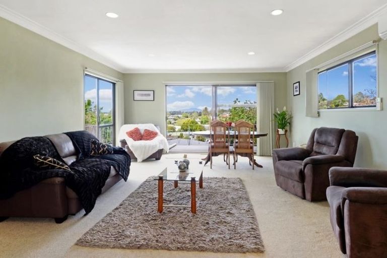 Photo of property in 29 Lingfield Street, Glenfield, Auckland, 0629