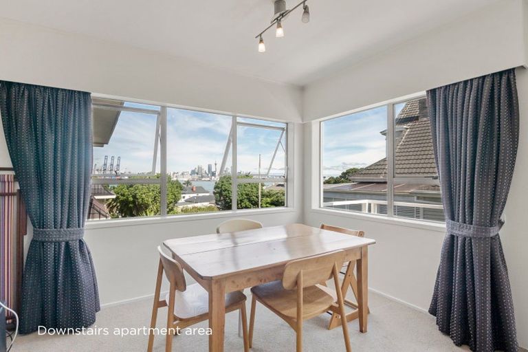 Photo of property in 1/47 Clarence Street, Devonport, Auckland, 0624