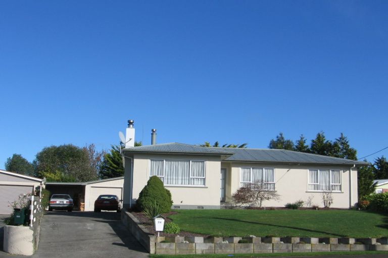Photo of property in 14 Mcclure Street, Feilding, 4702