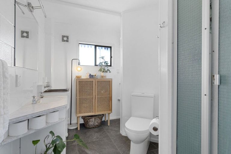 Photo of property in 40 Maunganui Road, Mount Maunganui, 3116