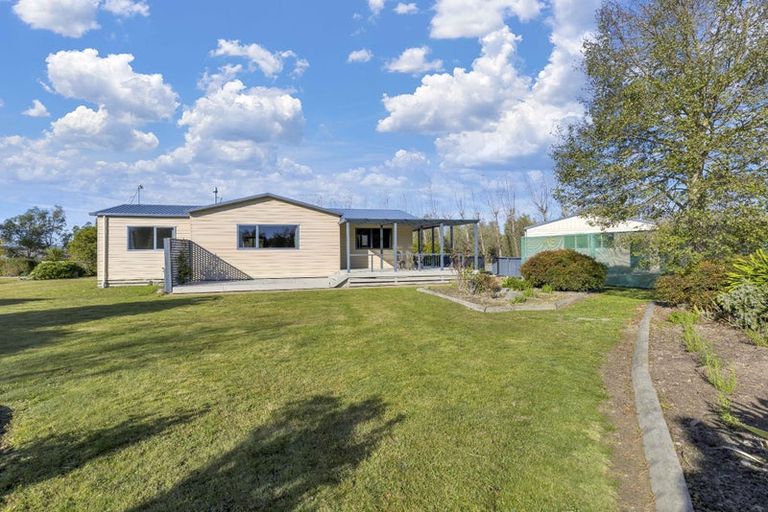 Photo of property in 327 Georges Road, Glasnevin, Amberley, 7482