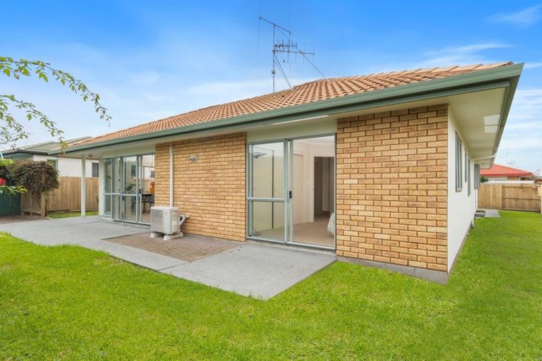 Photo of property in 126 Russley Drive, Mount Maunganui, 3116