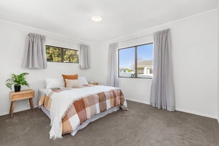 Photo of property in 207 Grandview Road, Nawton, Hamilton, 3200