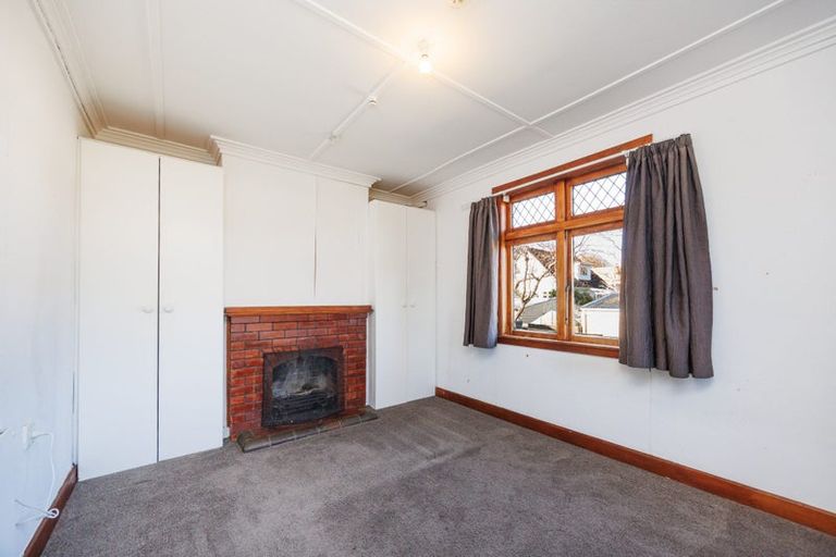 Photo of property in 28 Karina Terrace, Roslyn, Palmerston North, 4414